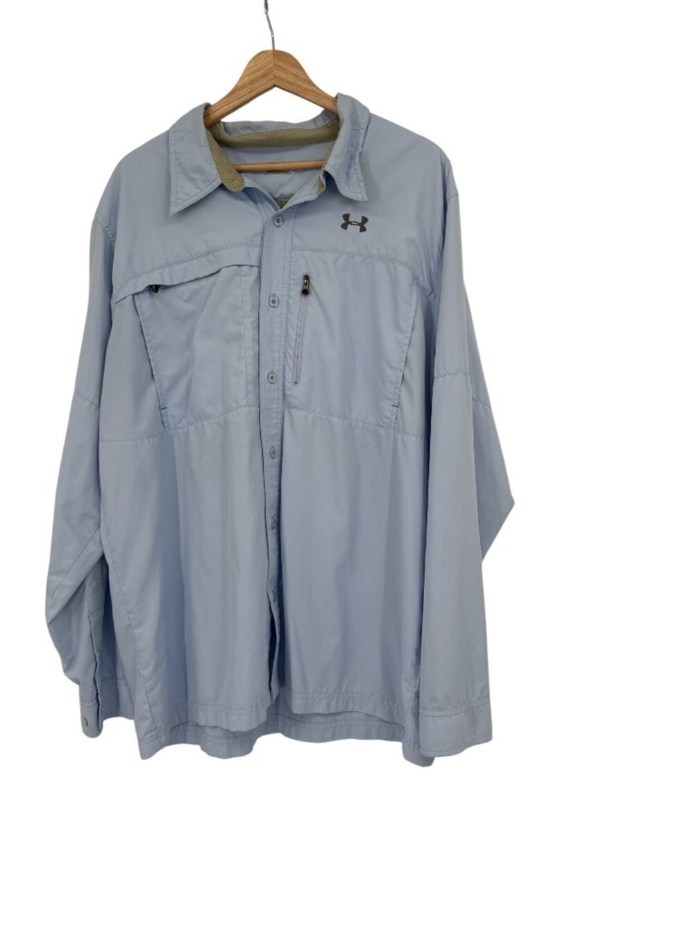 Under Armour Mens Light Blue Long Sleeve fish Shirt size XL vented hiking